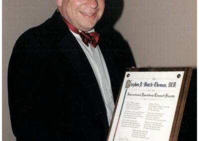 IARS Trustee Dr. Stephen (Butch) J. Thomas was given an encomium at the 74th Clinical & Scientific Congress, March 10-14, 2000