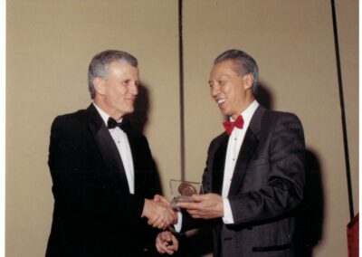 Drs. R.D. Miller and K.C. Wong at the 75th Clinical & Scientific Congress, March 16-20, 2001, Ft. Lauderdale, FL